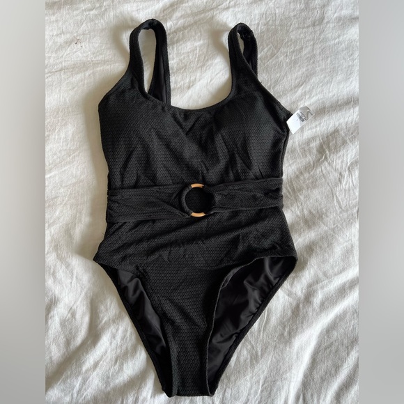 Old navy belted one piece swim (L) NWT - Picture 1 of 2